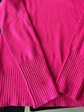 French Connection Bright Pink Mock Turtleneck sweater